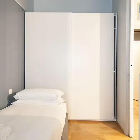 Crocetta Apartment Milan